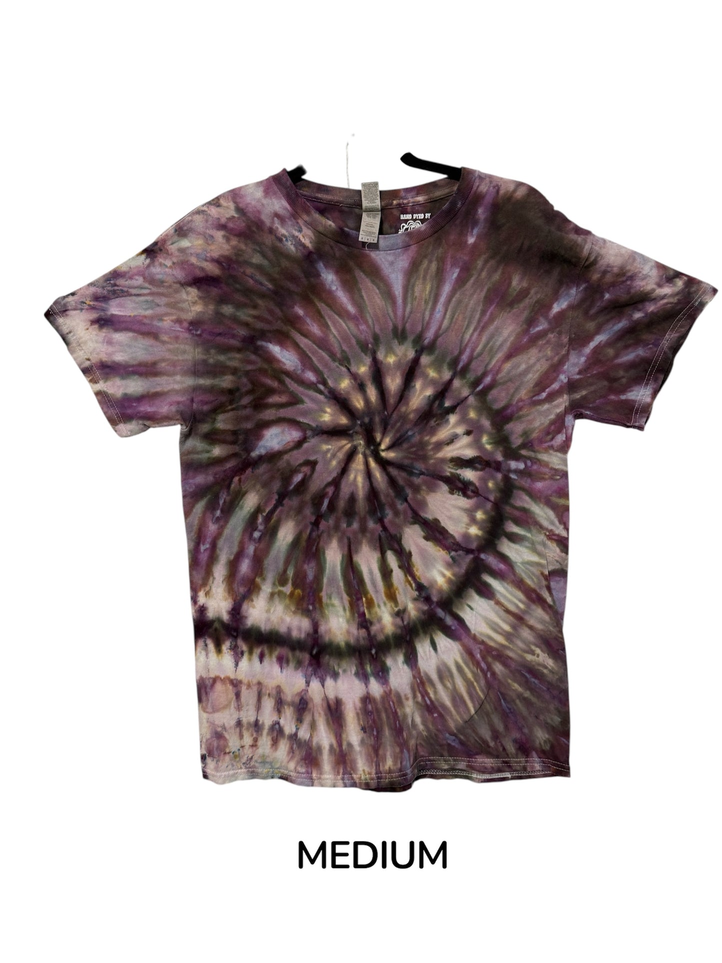 Tie dye tee shirt in Zombie color scheme size medium